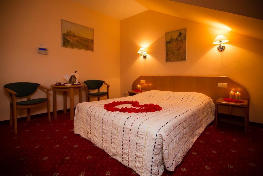 Hotel Orient Krakow Ngoại thất bức ảnh