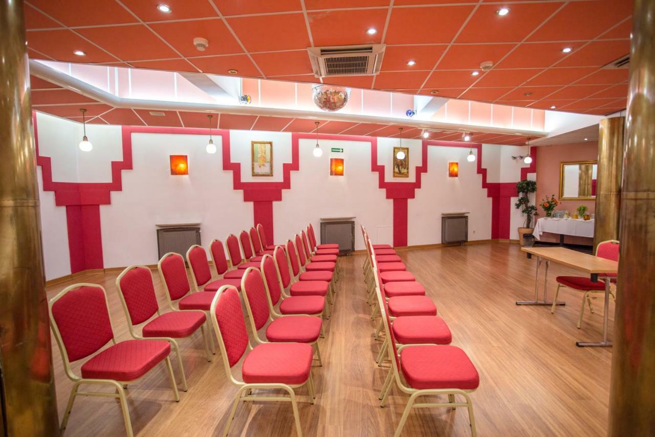 Hotel Orient Krakow Ngoại thất bức ảnh