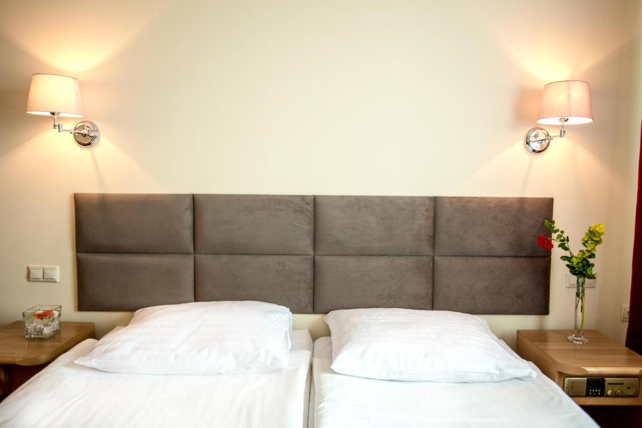 Hotel Orient Krakow Ngoại thất bức ảnh